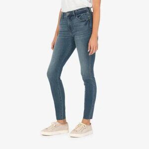 Mia High Rise Ab Fab Slim Fit  Skinny Size 8 Sustsainable Loving Wash Blue denim